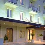 Hotel Sangallo Palace