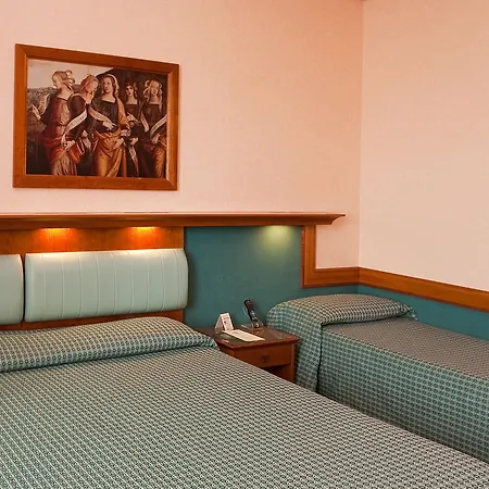 فندق Sangallo Palace 4*