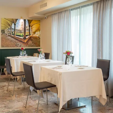 Sangallo Palace 4* Pérouse