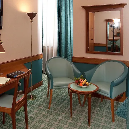 Sangallo Palace Hotel Pérouse