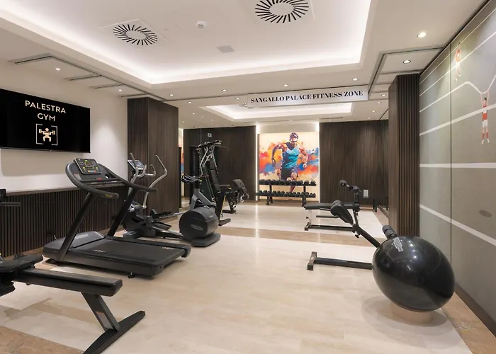 Sangallo Palace فندق بيرودجا