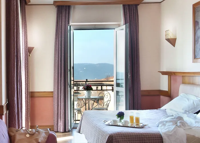 Sangallo Palace 4* بيرودجا