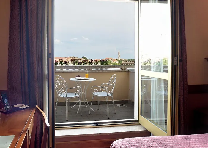 Sangallo Palace فندق